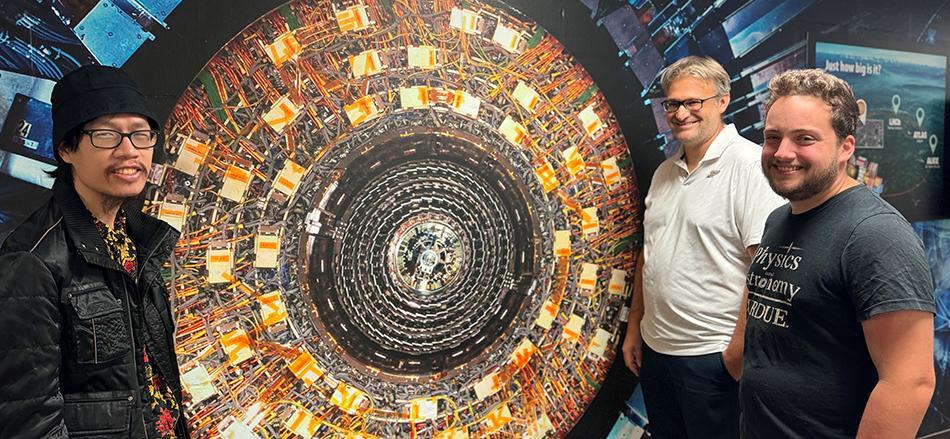 Andreas Jung, Lingqiang He, Andrew Wildridge